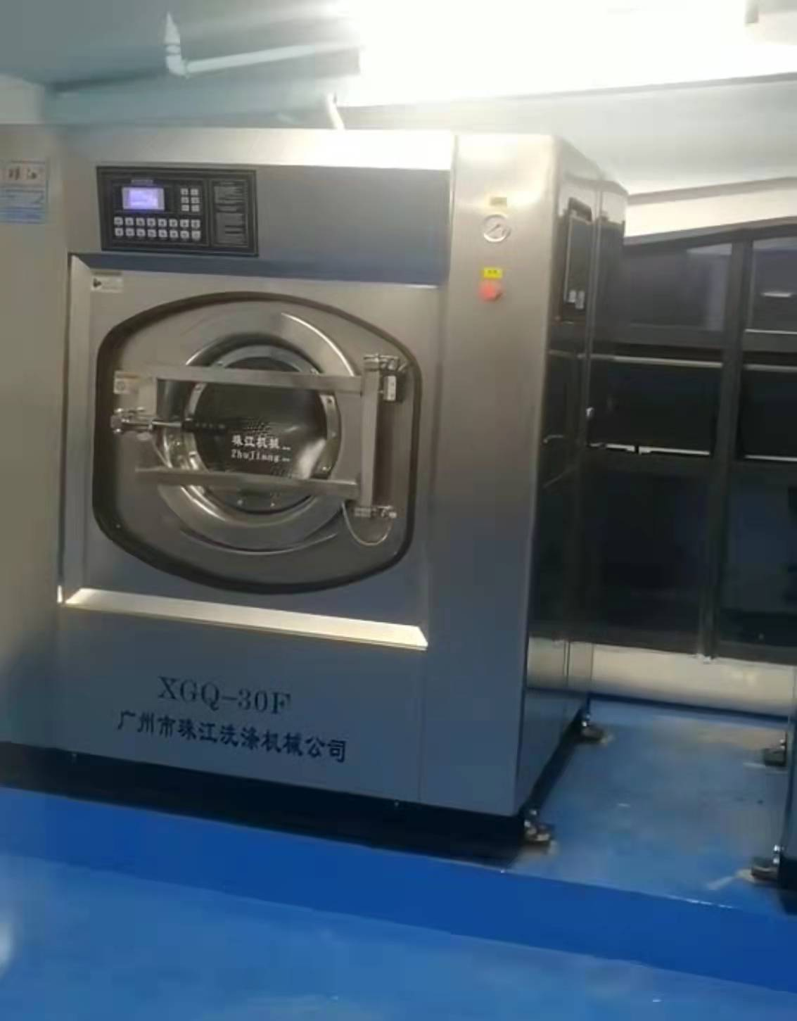 深圳別墅度假酒店工業(yè)洗衣機