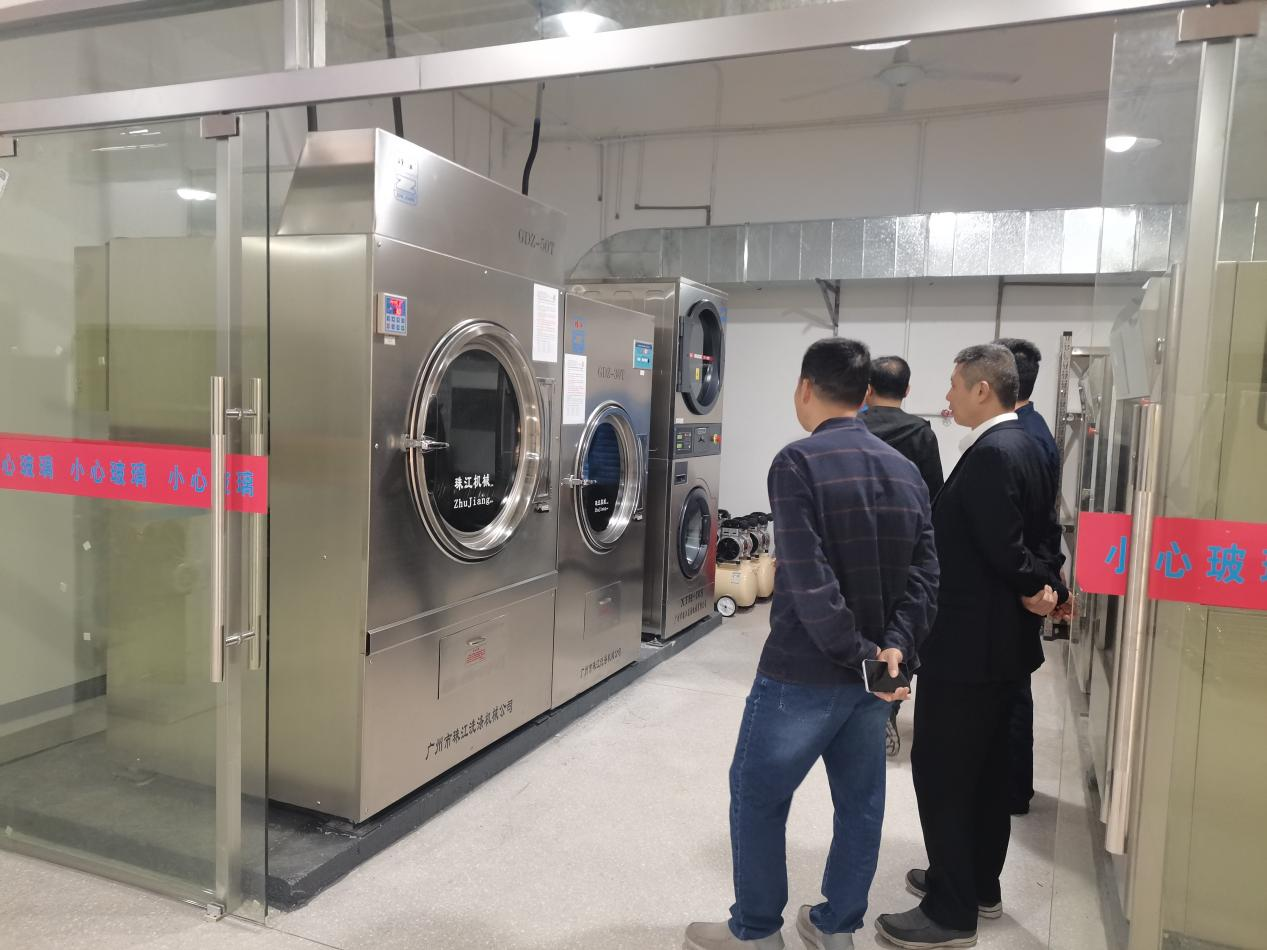 高效節(jié)能、環(huán)保可靠的廣州煤炭企業(yè)專用工業(yè)用洗衣機(jī)，助力煤炭企業(yè)潔凈無(wú)憂